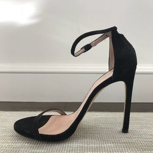Stuart Weitzman size 8 black heels